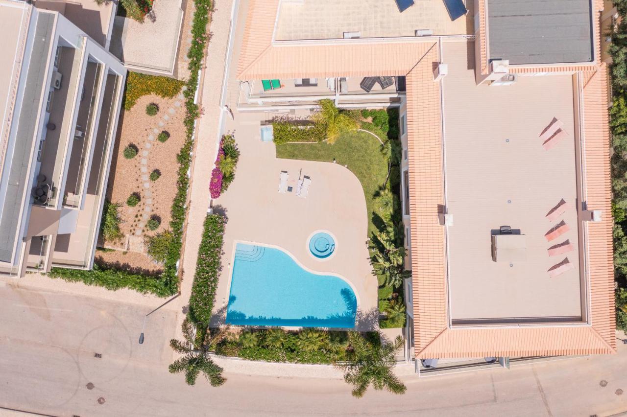 Apartment Porto De Mos 72 By Destination Algarve *
