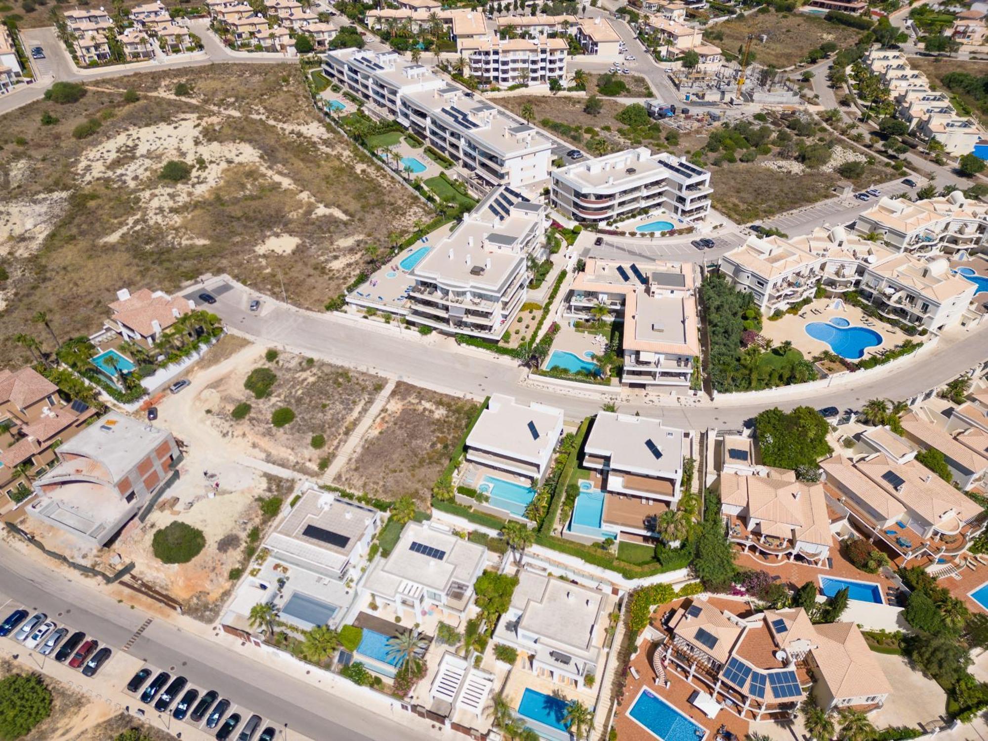 Porto De Mos 72 By Destination Algarve *